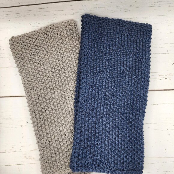 Handmade Knit Gray Dish Towels – Modern Farmhouse Kitchen Decor - Picture 3 of 4